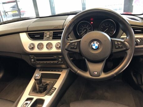 BMW Z4 Z4 SDRIVE20I M SPORT ROADSTER petrol manual 66,000m FSH 6