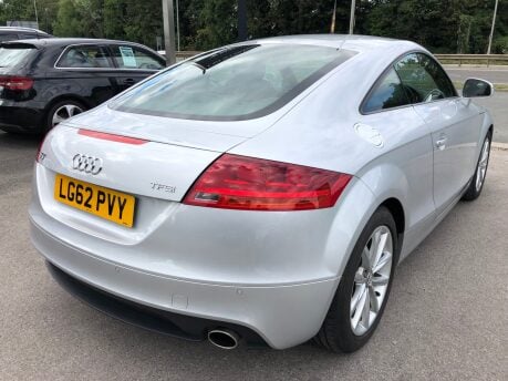 Audi TT 2.0 TFSI SPORT automatic petrol just 34,000 miles, ULEZ compliant 9
