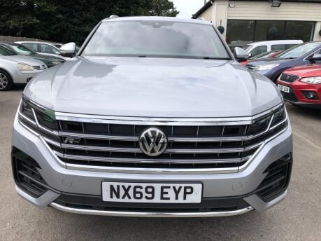 Volkswagen Touareg V6 R-LINE TECH TDI automatic, 83,000m 2 owners £5000 of options 10