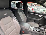 Volkswagen Touareg V6 R-LINE TECH TDI automatic, 83,000m 2 owners £5000 of options 18
