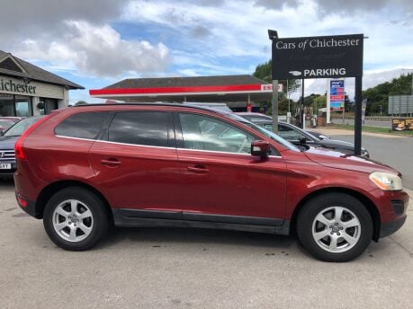 Volvo XC60 2.0 D4 SE NAV 2WD automatic 69,000m NAV, cruise control, bluetooth 4