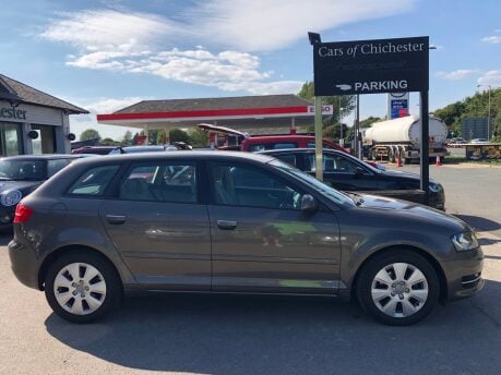 Audi A3 1.6 TDI SPORTBACK automatic diesel just 48,000m, sensors, £20 tax, cruise 4