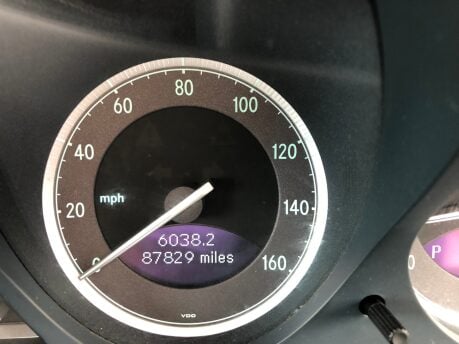 Mercedes-Benz SL Series SL500 v8 automatic petrol great service history, cruise, AC, BOSE, NAV, 18