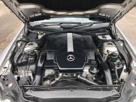 Mercedes-Benz SL Series SL500 v8 automatic petrol great service history, cruise, AC, BOSE, NAV, 11