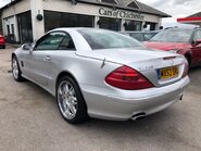 Mercedes-Benz SL Series SL500 v8 automatic petrol great service history, cruise, AC, BOSE, NAV, 5