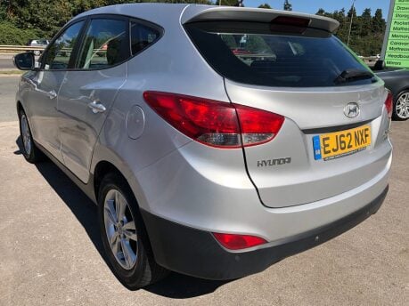 Hyundai ix35 1.7 CRDI STYLE 86,000 miles, 2 owners, sensors, AC, heated seats F+R 10