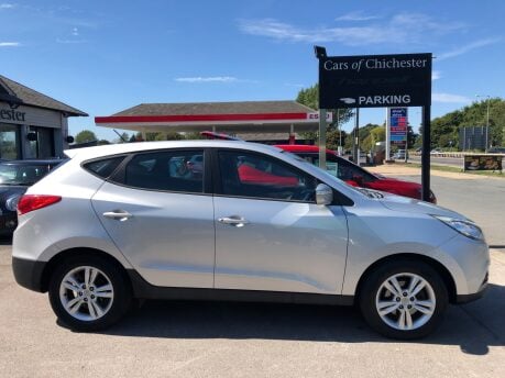 Hyundai ix35 1.7 CRDI STYLE 86,000 miles, 2 owners, sensors, AC, heated seats F+R 3