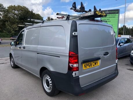 Mercedes-Benz Vito 111 CDI 104,000 miles, 1 owner, service history, AC, NAV, Roof rack, ladder 12