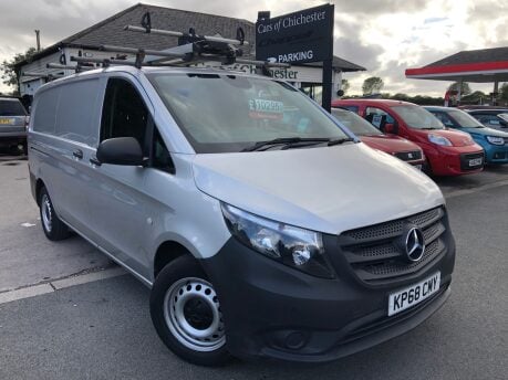 Mercedes-Benz Vito 111 CDI 104,000 miles, 1 owner, service history, AC, NAV, Roof rack, ladder 26