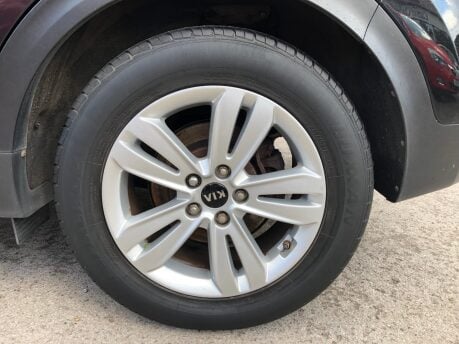 Kia Sportage 1.6 ISG 2 petrol manual 2 owners, ULEZ compliant, service history 21