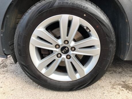 Kia Sportage 1.6 ISG 2 petrol manual 2 owners, ULEZ compliant, service history 22