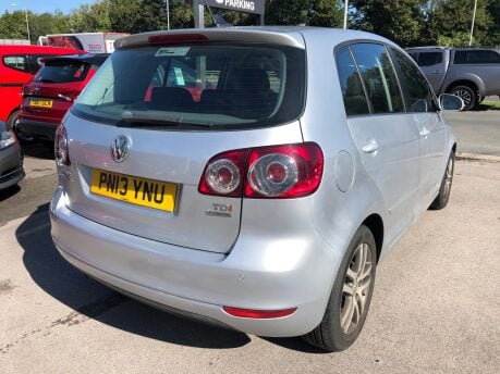Volkswagen Golf Plus 1.6 TDI BLUEMOTION SE 5 door just 59,000 miles, good history, £35 tax 9