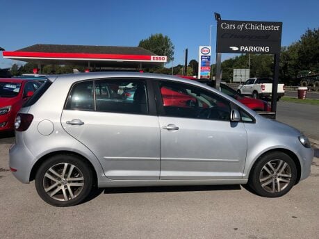 Volkswagen Golf Plus 1.6 TDI BLUEMOTION SE 5 door just 59,000 miles, good history, £35 tax 4