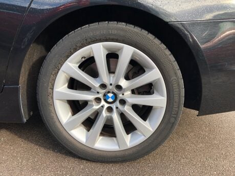 BMW 5 Series 535I SE automatic petrol, just 49,000m £10,700 factory options, 2 owners 25