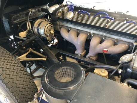 Jaguar E-Type Series 2 4.2 Straight Six 2+2 Manual 26