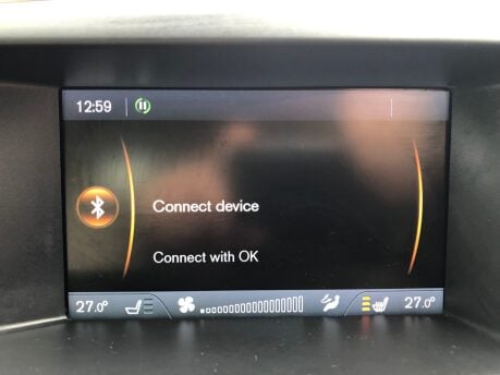 Volvo XC60 2.4 D5 SE LUX NAV AWD, just 73,000m, 2 owners, FSH+Cambelt changed 28