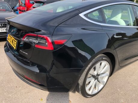 Tesla Model 3 LONG RANGE AWD 36,000 miles, 348 range, white leather, 19inch alloys 12