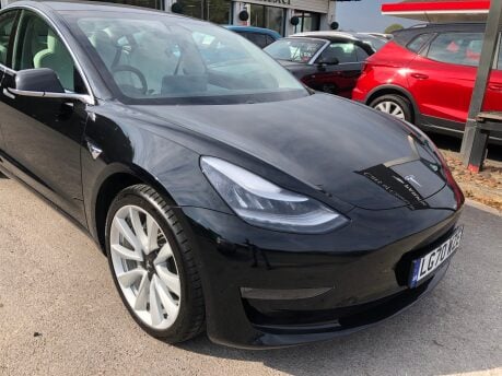 Tesla Model 3 LONG RANGE AWD 36,000 miles, 348 range, white leather, 19inch alloys 9