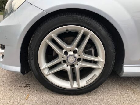 Mercedes-Benz C Class C220 CDI BLUEEFFICIENCY AMG SPORT automatic 47,000m, 1 owner 23