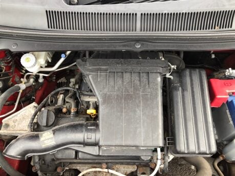 Suzuki Splash SZ3 1.0 petrol manual, just 30,000 miles, £20 tax, ULEZ, ideal first car 21