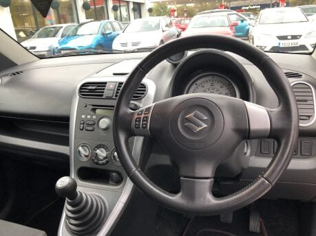 Suzuki Splash SZ3 1.0 petrol manual, just 30,000 miles, £20 tax, ULEZ, ideal first car 5