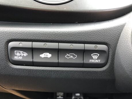 Honda Jazz 1.4 I-VTEC EX automatic petrol just 44,000 miles, £165 tax, panroof, ULEZ 37