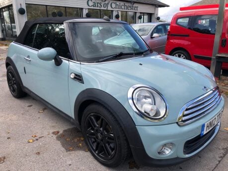 Mini Convertible ONE 1.6 petrol just 56,000 miles, service history, ulez compliant 6