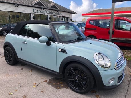 Mini Convertible ONE 1.6 petrol just 56,000 miles, service history, ulez compliant 8