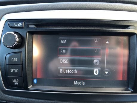 Toyota Yaris 1.3 VVT-I TR 5 door petrol manual just 43,000 miles, FSH, ULEZ compliant 37