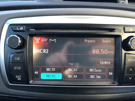 Toyota Yaris 1.3 VVT-I TR 5 door petrol manual just 43,000 miles, FSH, ULEZ compliant 35