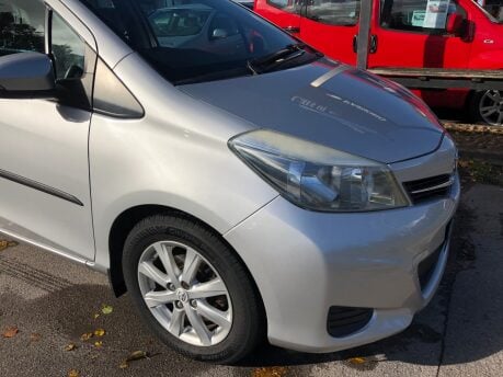 Toyota Yaris 1.3 VVT-I TR 5 door petrol manual just 43,000 miles, FSH, ULEZ compliant 20