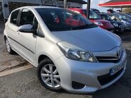 Toyota Yaris 1.3 VVT-I TR 5 door petrol manual just 43,000 miles, FSH, ULEZ compliant 4