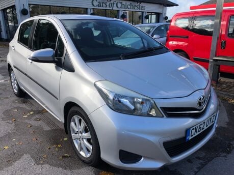 Toyota Yaris 1.3 VVT-I TR 5 door petrol manual just 43,000 miles, FSH, ULEZ compliant 5