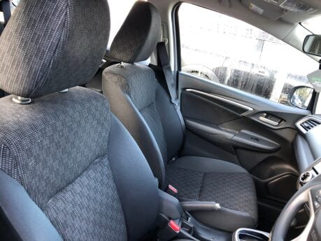 Honda Jazz I-VTEC SE CVT automatic petrol 5 door, £35 road tax, ULEZ compliant 5