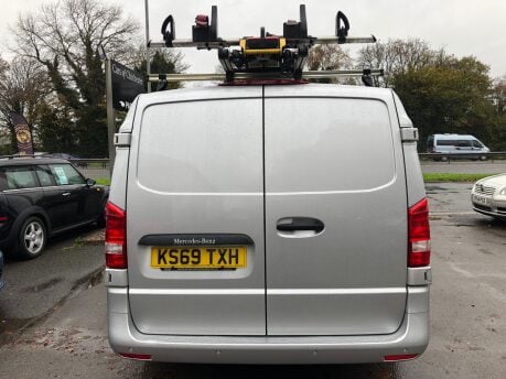 Mercedes-Benz Vito 110 PROGRESSIVE L2, 1 owner, service history, ULEZ compliant 33