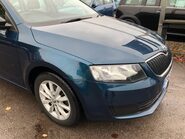 Skoda Octavia S 1.6 TDI CR manual estate, just 62,000 miles, £20 road tax, 2 owners 21