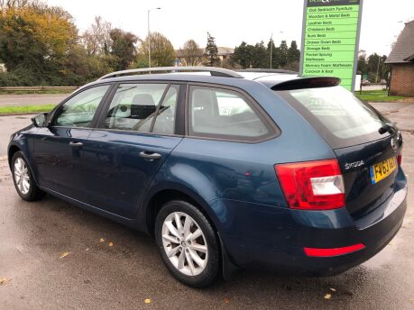 Skoda Octavia S 1.6 TDI CR manual estate, just 62,000 miles, £20 road tax, 2 owners 14