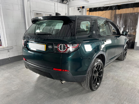 Land Rover Discovery Sport 2.0 TD4 HSE Auto 4WD Euro 6 (s/s) 5dr 19