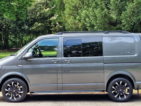 Volkswagen Transporter 2.0 Transporter T32 TDI BlueMotion Technology 4Motion Semi-Auto 4WD 17