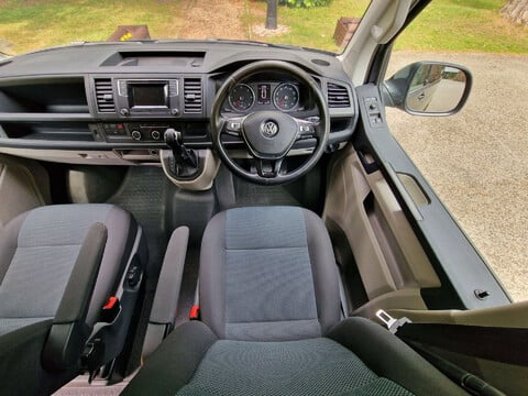 Volkswagen Transporter 2.0 Transporter T32 TDI BlueMotion Technology 4Motion Semi-Auto 4WD 34