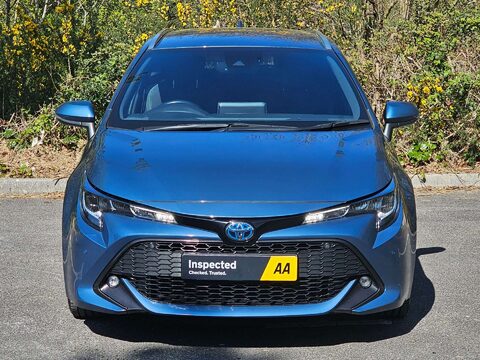 Toyota Corolla 1.8 Corolla Design HEV CVT 5dr 21