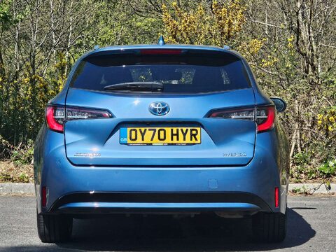 Toyota Corolla 1.8 Corolla Design HEV CVT 5dr 25