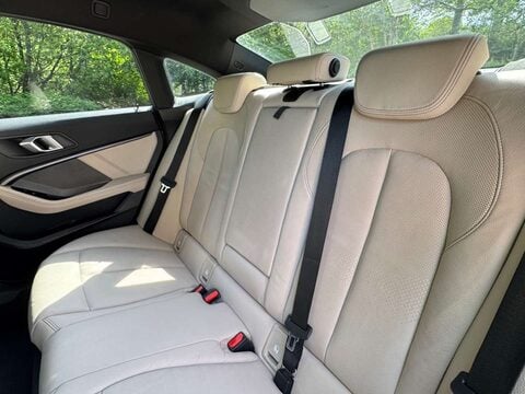 BMW 2 Series 1.5 218I M Sport 4dr 31