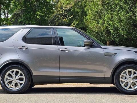 Land Rover Discovery 3.0 Discovery SE SD6 Auto 4WD 4