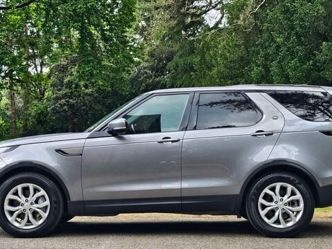 Land Rover Discovery 3.0 Discovery SE SD6 Auto 4WD 21