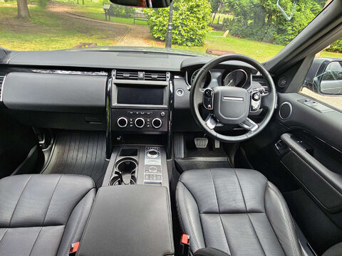 Land Rover Discovery 3.0 Discovery SE SD6 Auto 4WD 9