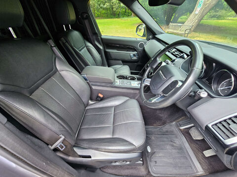 Land Rover Discovery 3.0 Discovery SE SD6 Auto 4WD 13