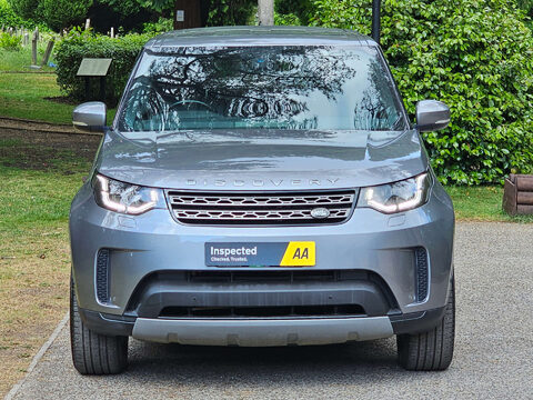Land Rover Discovery 3.0 Discovery SE SD6 Auto 4WD 24