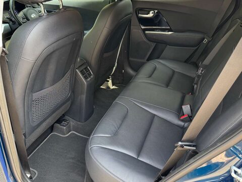 Kia Niro 1.6 Niro 3 HEV Semi-Auto 5dr 33
