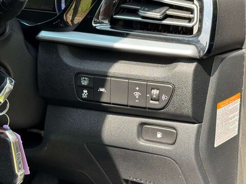 Kia Niro 1.6 Niro 3 HEV Semi-Auto 5dr 46